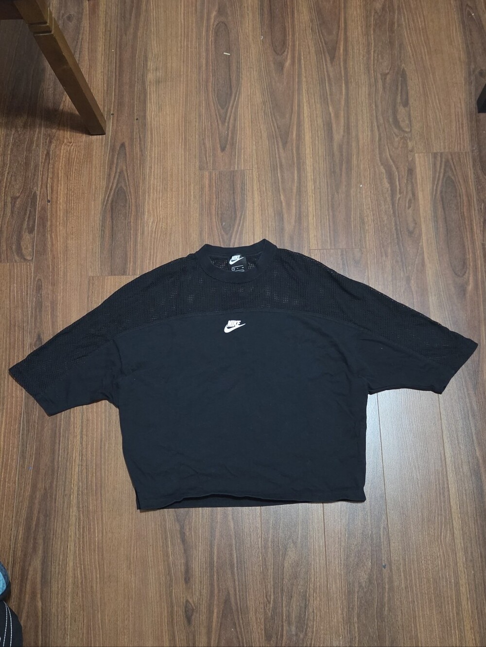 Nike Black Mesh-Panel Crew Tee SMALL